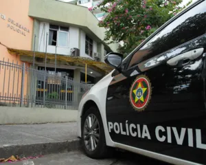 Imagem ilustrativa da imagem Acusado de atear fogo em carros na Zona Sul de Niterói é preso