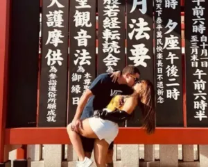 Imagem ilustrativa da imagem Apaixonados no Japão! Lexa mostra viagem com noivo