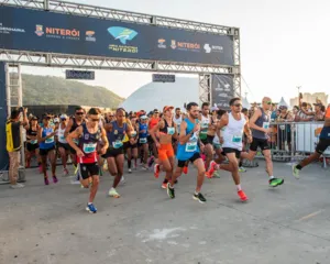 Imagem ilustrativa da imagem Inscrições para Meia Maratona de Niterói acabam neste domingo
