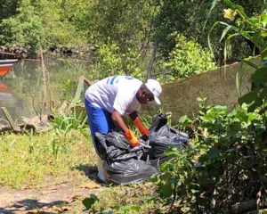 Imagem ilustrativa da imagem Pescadores recolhem 1,5 tonelada de lixo em rio de SG