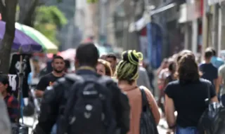 Imagem ilustrativa da imagem Banco abre vagas de estágio em Niterói e Rio; veja lista completa