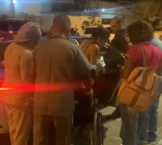 Imagem ilustrativa da imagem Bebê nasce dentro de viatura da PM em Niterói; vídeo