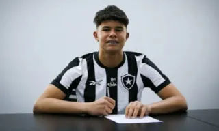 Imagem ilustrativa da imagem Botafogo anuncia filho do goleiro Bruno, ex-Fla, para a base