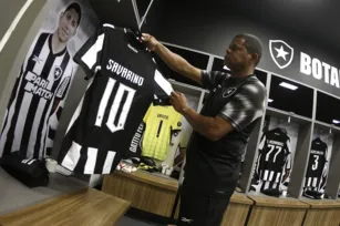 Imagem ilustrativa da imagem Botafogo lancará novos uniformes nesta semana; saiba detalhes