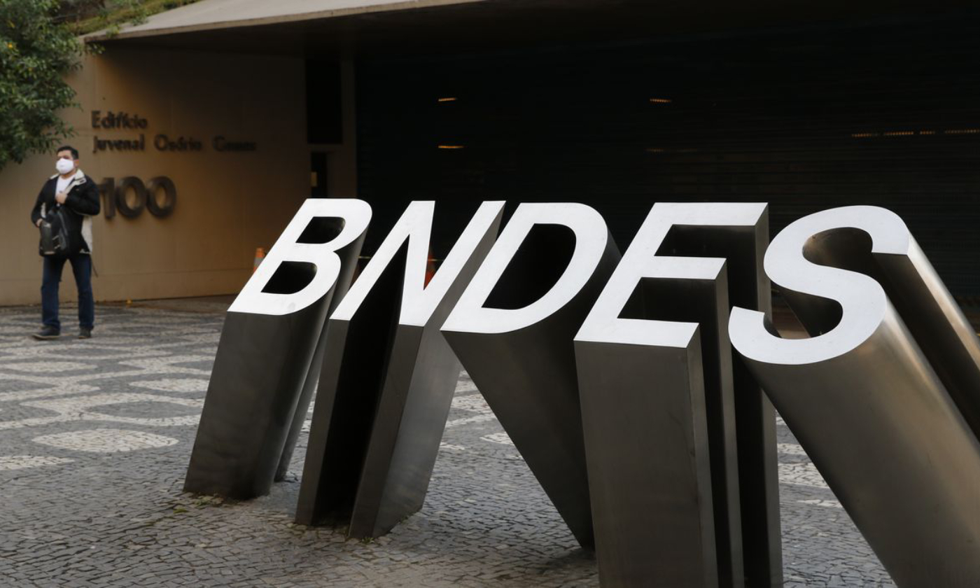 Imagem ilustrativa da imagem Concurso público aberto no BNDES para diferentes áreas de graduação