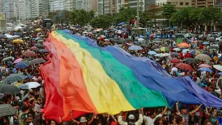 Imagem ilustrativa da imagem Dia do Orgulho LGBTQIA+: veja tema da marcha em Copacabana