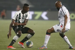 Imagem ilustrativa da imagem Em busca da classificação, Botafogo enfrenta o Vitória em Salvador