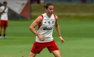 Imagem ilustrativa da imagem Filipe Luís é destaque do Flamengo em vitória contra Fortaleza