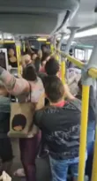 Imagem ilustrativa da imagem Acusado de abusar de mulher em BRT é linchado por passageiros