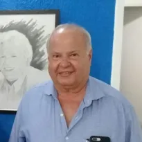 Imagem ilustrativa da imagem Idoso morto em acidente de carro era médico famoso em Niterói