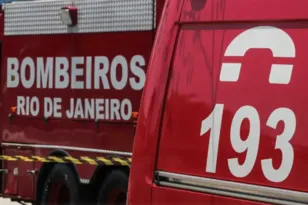 Imagem ilustrativa da imagem Mais uma! Lancha explode e deixa feridos em Cabo Frio