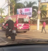 Imagem ilustrativa da imagem Moradores denunciam a farra das vans na Alameda, em Niterói