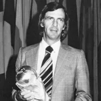 Imagem ilustrativa da imagem Morre César Menotti, campeão mundial pela Argentina em 1978