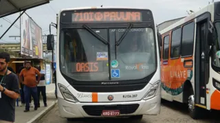 Imagem ilustrativa da imagem Nova linha de ônibus começa a operar em Queimados; confira