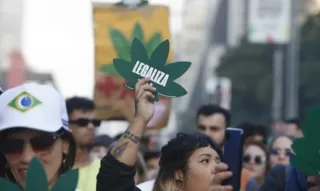 Imagem ilustrativa da imagem Porte de maconha para uso pessoal não será mais crime