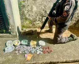 Imagem ilustrativa da imagem Presos por tráfico e barricada derrubada em Niterói