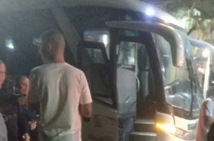 Imagem ilustrativa da imagem Tentativa de assalto em ônibus cheio de PMs acaba em morte