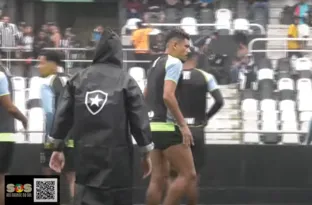 Imagem ilustrativa da imagem Tiquinho é novidade em treino aberto do Botafogo neste domingo