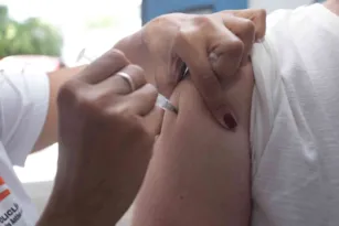 Imagem ilustrativa da imagem Vacinação contra a gripe poderá ser agendada em Niterói