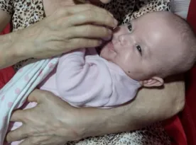 Imagem ilustrativa da imagem 'Vazio eterno', desabafa mãe de bebê gêmea morta em temporal no RS