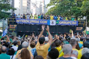 Imagem ilustrativa da imagem Veja como foi a visita de Bolsonaro em Niterói