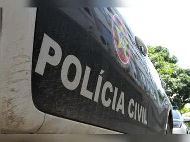 O motorista de aplicativo Alberto de Oliveira Gomes com a companheira, Andreia Ramos Cortes