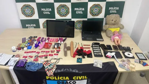 Agentes da (Draco), da Delegacia da Criança e do Adolescente Vítima (DCAV) e da Subsecretaria de Inteligência (Ssinte) realizaram a prisão