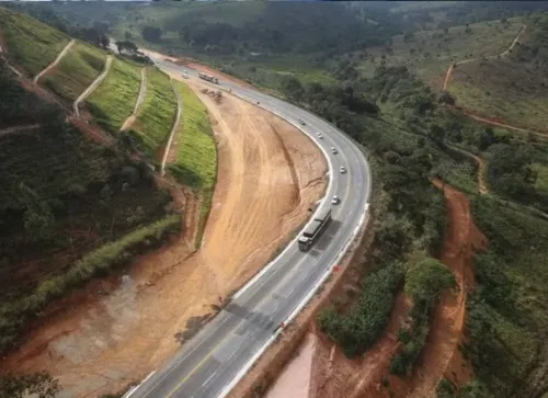 O levantamento dos acidentes foi feito pela Confederação Nacional do Transporte (CNT)