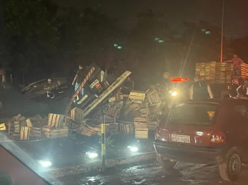 O acidente aconteceu na pista sentido São Gonçalo