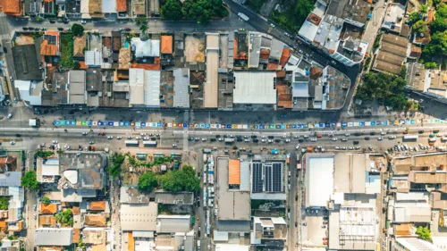 Eles se reuniram na Avenida 22 de Maio, no Centro da cidade