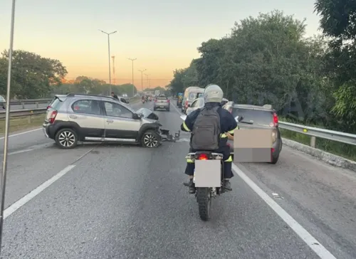 Vítimas foram atendidas no local e recusaram ir para hospital