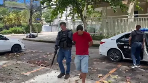 Acusado prestou depoimento nesta segunda negando participação no crime