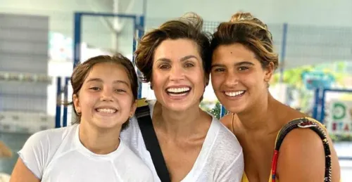 Flávia é mãe de Giulia e Olivia