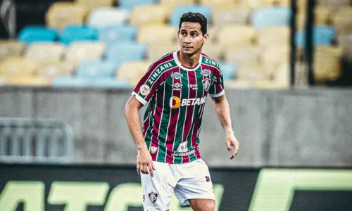 Ganso faz o único gol do Fluminense contra o Internacional