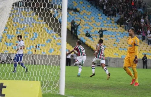 Fluminense mostra interesse em goleiro paraguaio