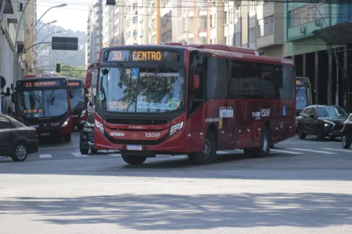 O furto em coletivos apresentou um aumento de 90,5% somando cidades de Niterói e Maricá