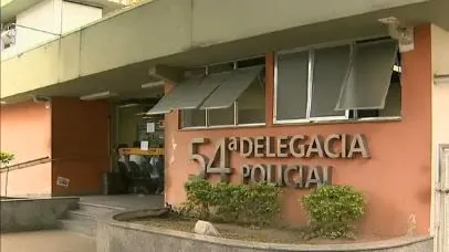 Segundo a 54ª DP, o autor esperou o vizinho em uma padaria