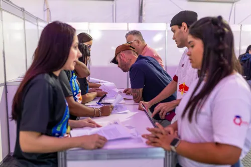 Cadastramento de currículos, orientações jurídicas, vocacionais serão oferecidas