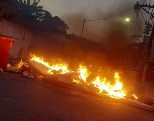 Protestos voltaram a acontecer no local pela falta de energia