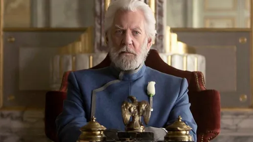 Donald Sutherland interpretou o Presidente Snow