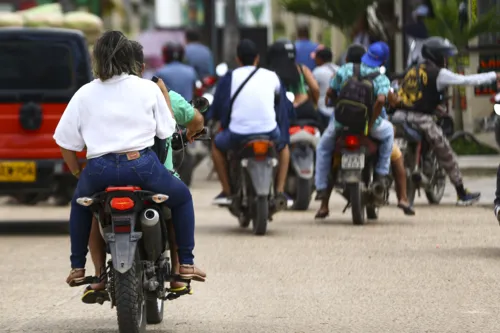 Motociclistas e usuários relatam preocupação com a falta de segurança e fiscalização