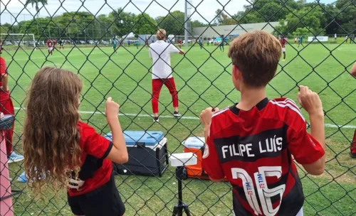 Filipe Luís estreou com uma grande vitória na carreira de técnico