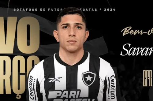 Savarino assinou contrato de três anos com o Botafogo