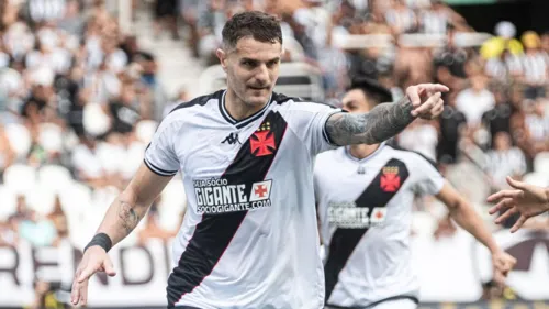 Vegetti é um dos principais jogadores do Vasco