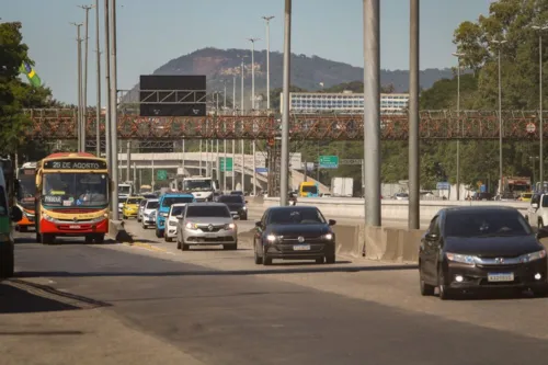 Ele morreu a poucos metros do ônibus