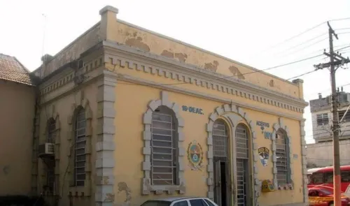 Vítima está no Hospital Estadual Azevedo Lima (Heal)