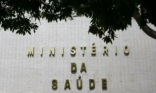 A população recolhida em unidades do sistema prisional também será contemplada