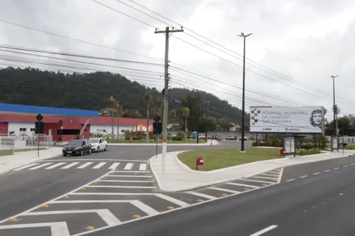 A passarela será instalada em frente ao Hospital Ernesto Che Guevara