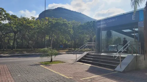 A estação General Osório tem saída para a Lagoa Rodrigo de Freitas