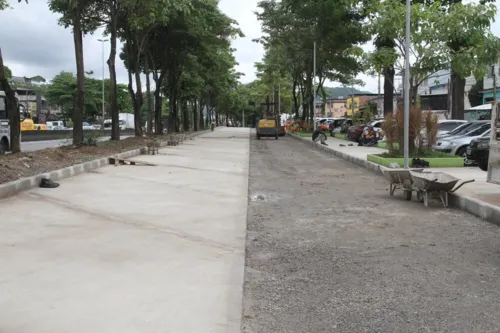 O local agora está recebendo o preparo para ser pavimentado